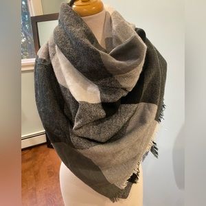 Blanket scarf